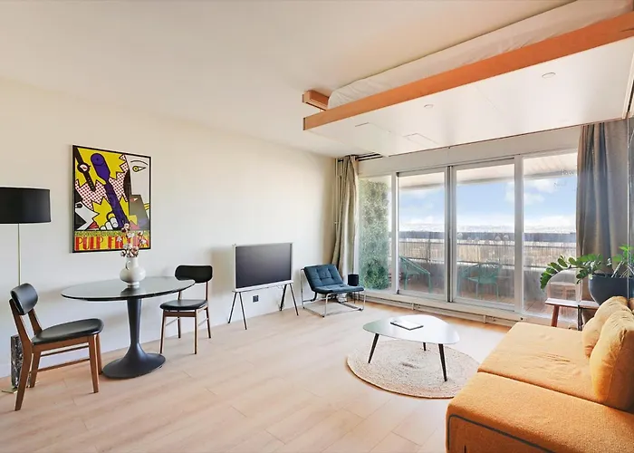 Refait A Neuf Avec Balcon Et Vue Sur La Seine - Bail Mobilite Lejlighed Paris